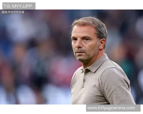 阿贾克斯总监克罗伊斯计划离任滕哈赫拒绝回归执教